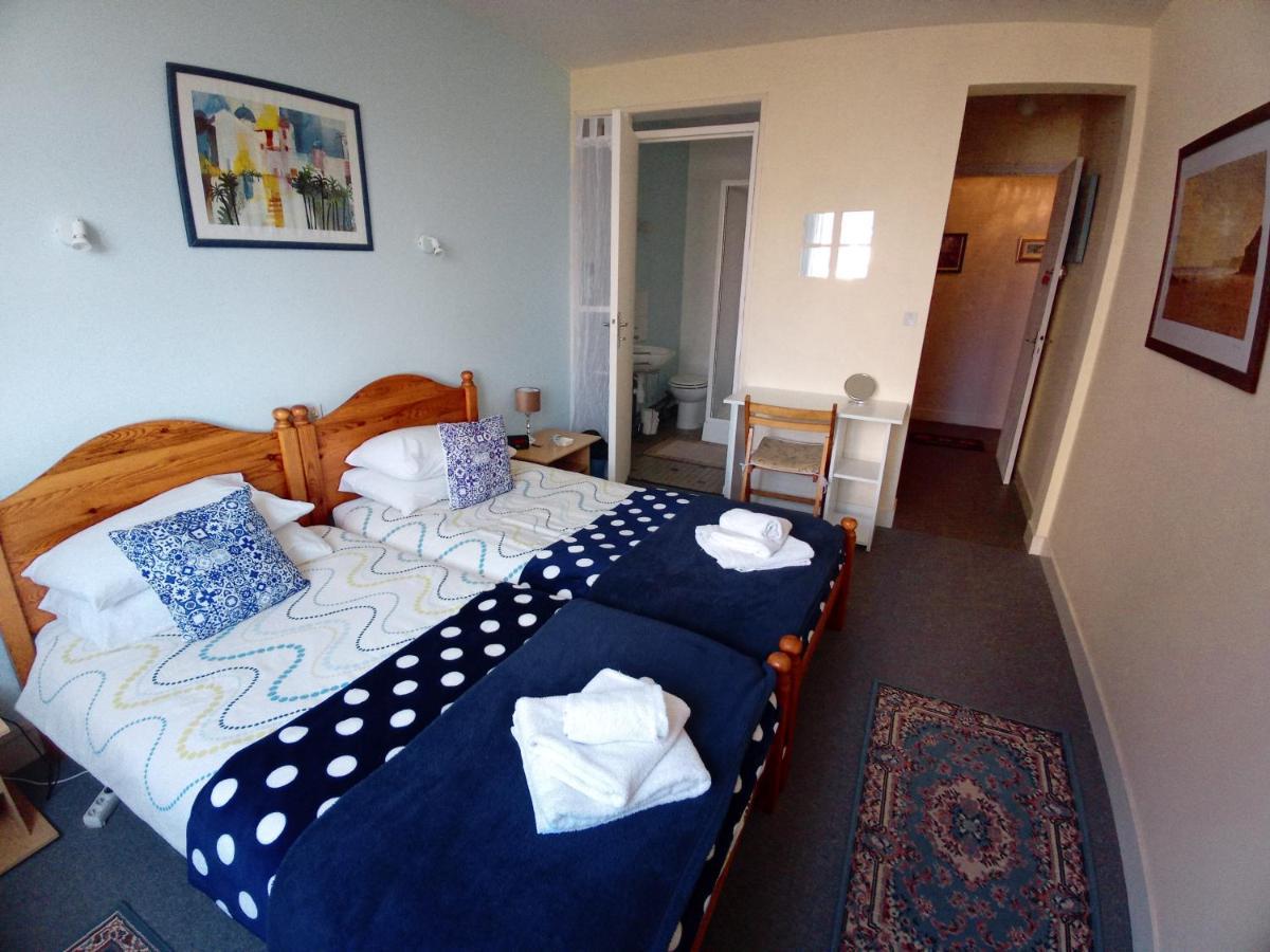 Lenard Charles Bed & Breakfast Juvigny-Val-d'Andaine Exterior foto