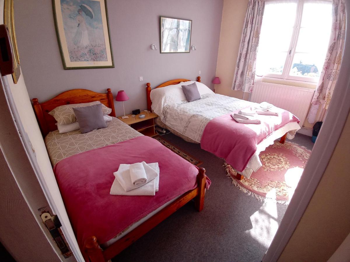 Lenard Charles Bed & Breakfast Juvigny-Val-d'Andaine Exterior foto
